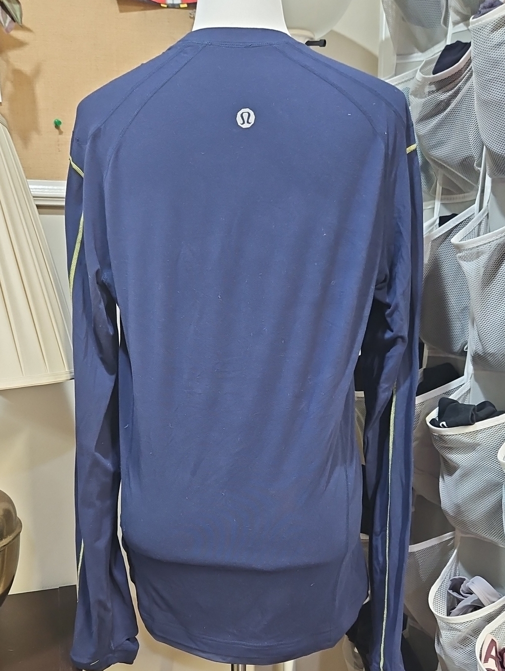 Men's Lululemon Long Sleeve Shirt